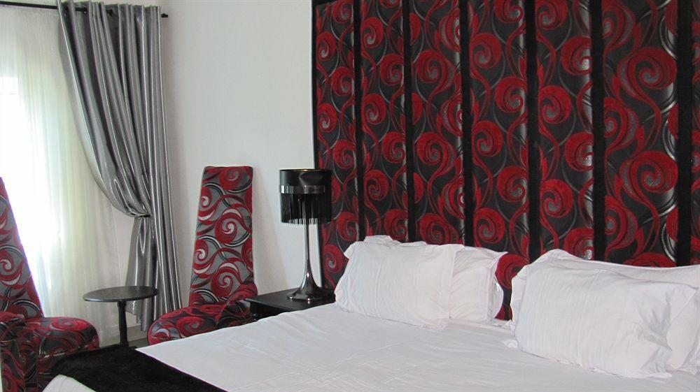 Ivory Tusk Lodge Tzaneen Ngoại thất bức ảnh