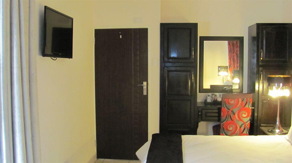 Ivory Tusk Lodge Tzaneen Ngoại thất bức ảnh