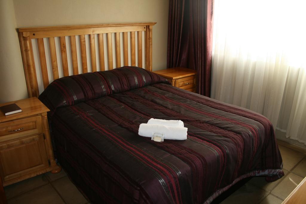 Ivory Tusk Lodge Tzaneen Phòng bức ảnh